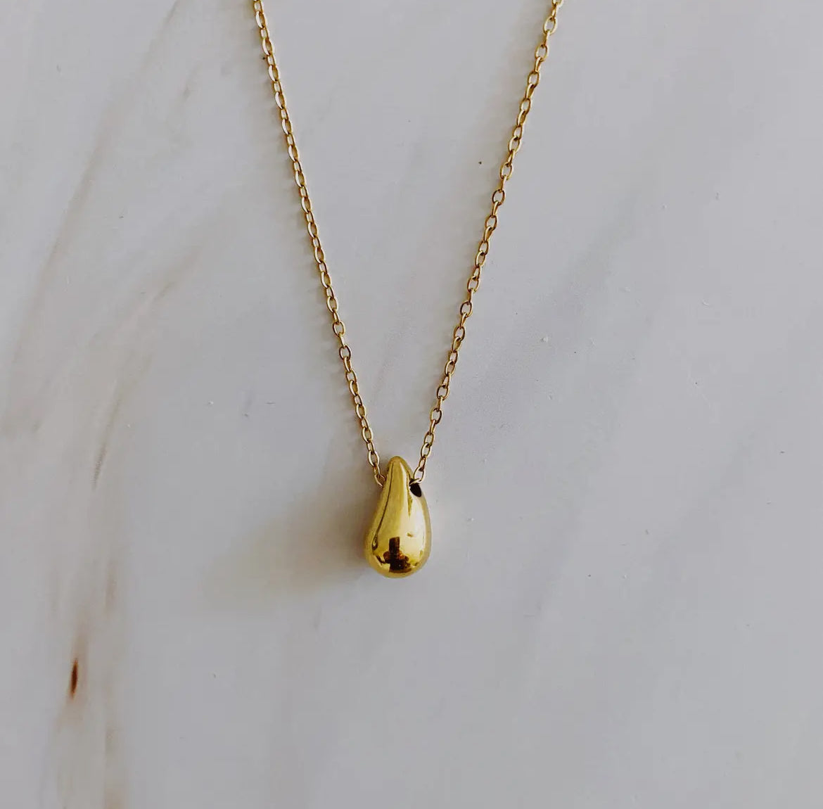 Mini Teardrop Pendant Necklace-Gold