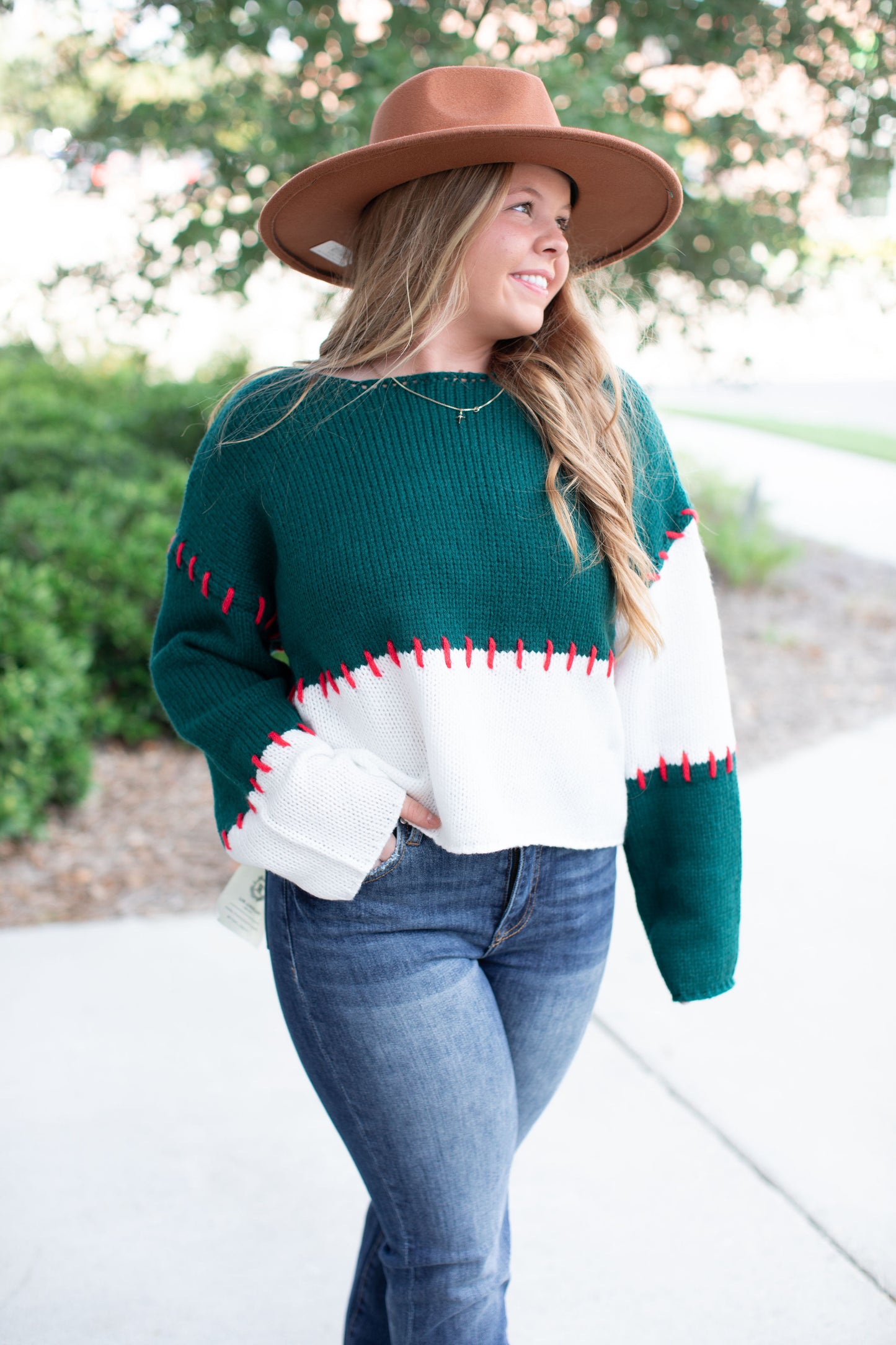 Hand Stitched Detail Color Block Cropped Sweater-H. Green