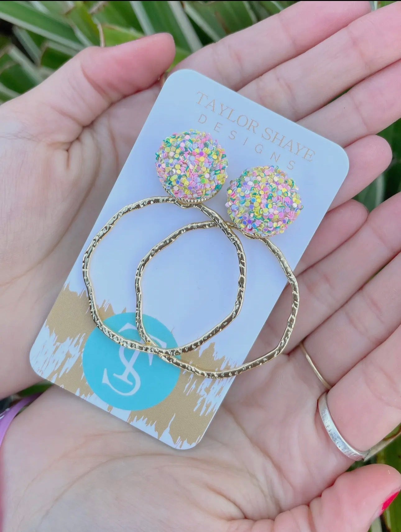 Glitter Top Hoops - Cherry Rainbow/Round