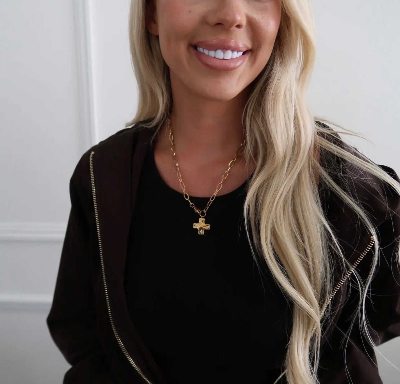 Paper Clip Cross Necklace - Gold
