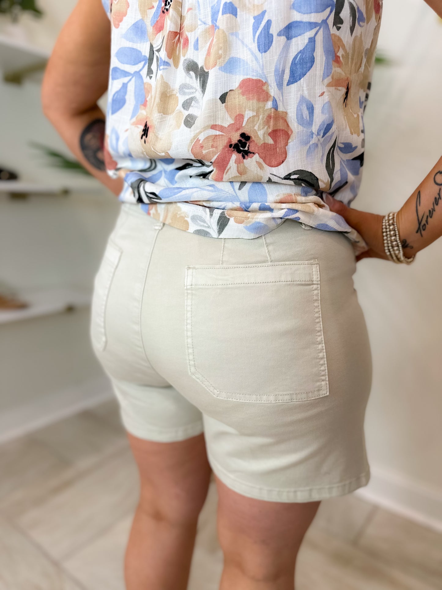 Twill Shorts-Khaki