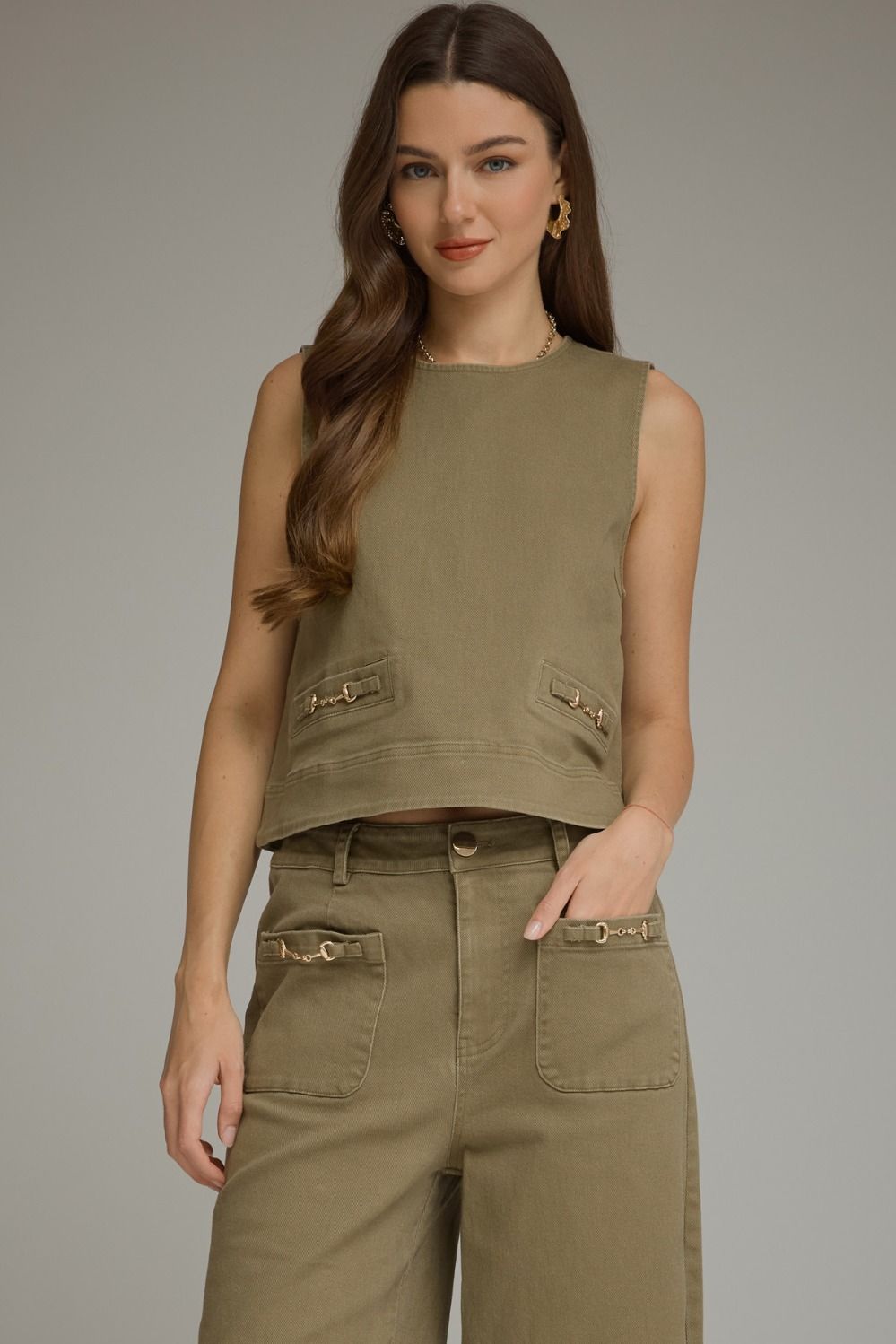 Olive Sleeveless Top And Pants Set