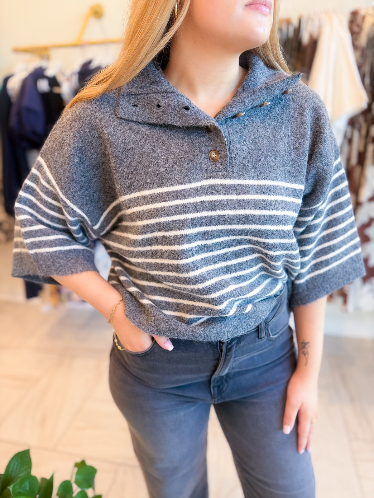 Stripe Short Sleeve Knit Top
