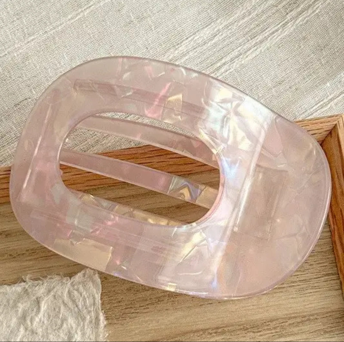 Jumbo Flat Oval Hair Clip - Pink