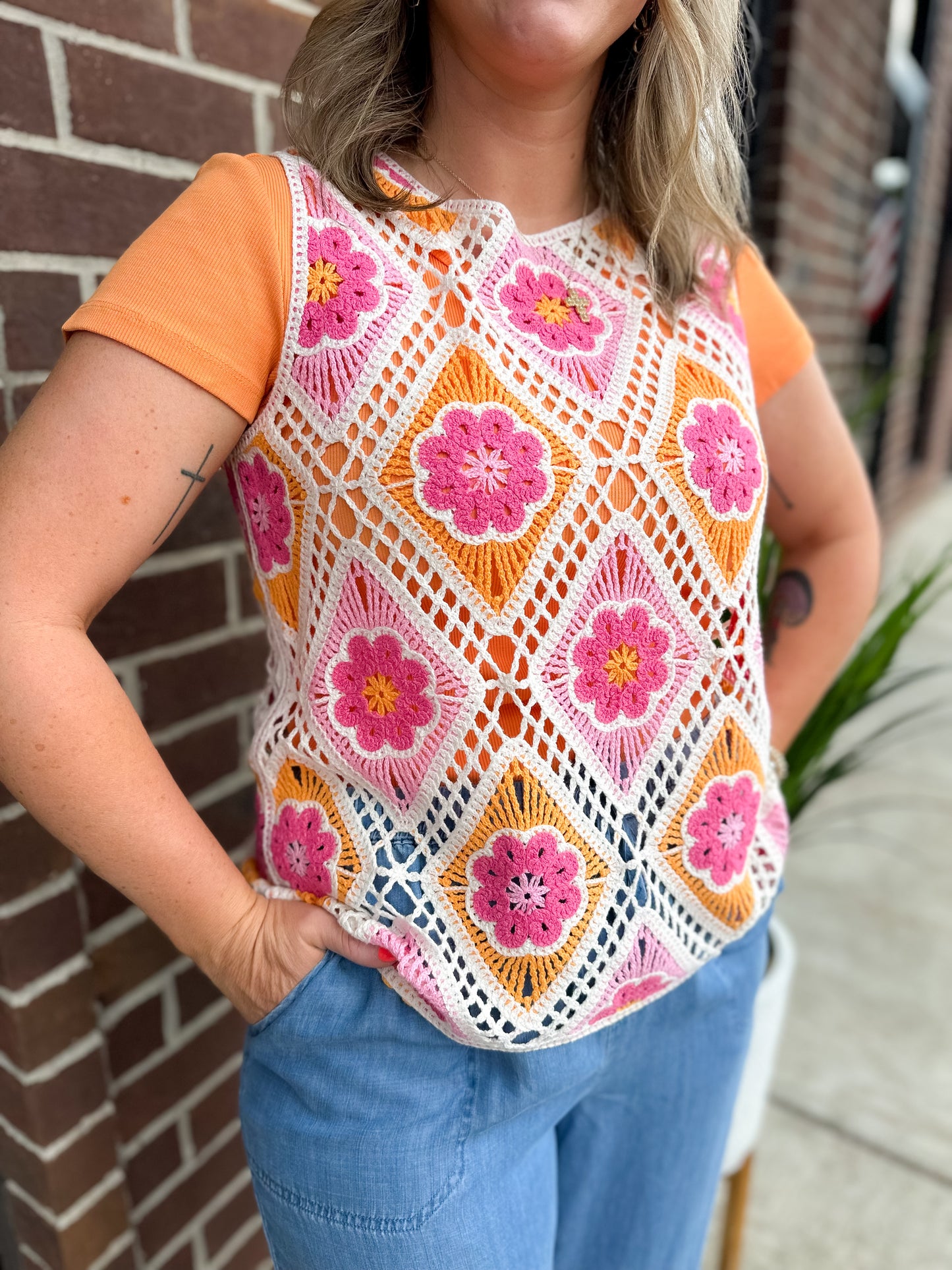 Flower Sleeveless Crochet Top