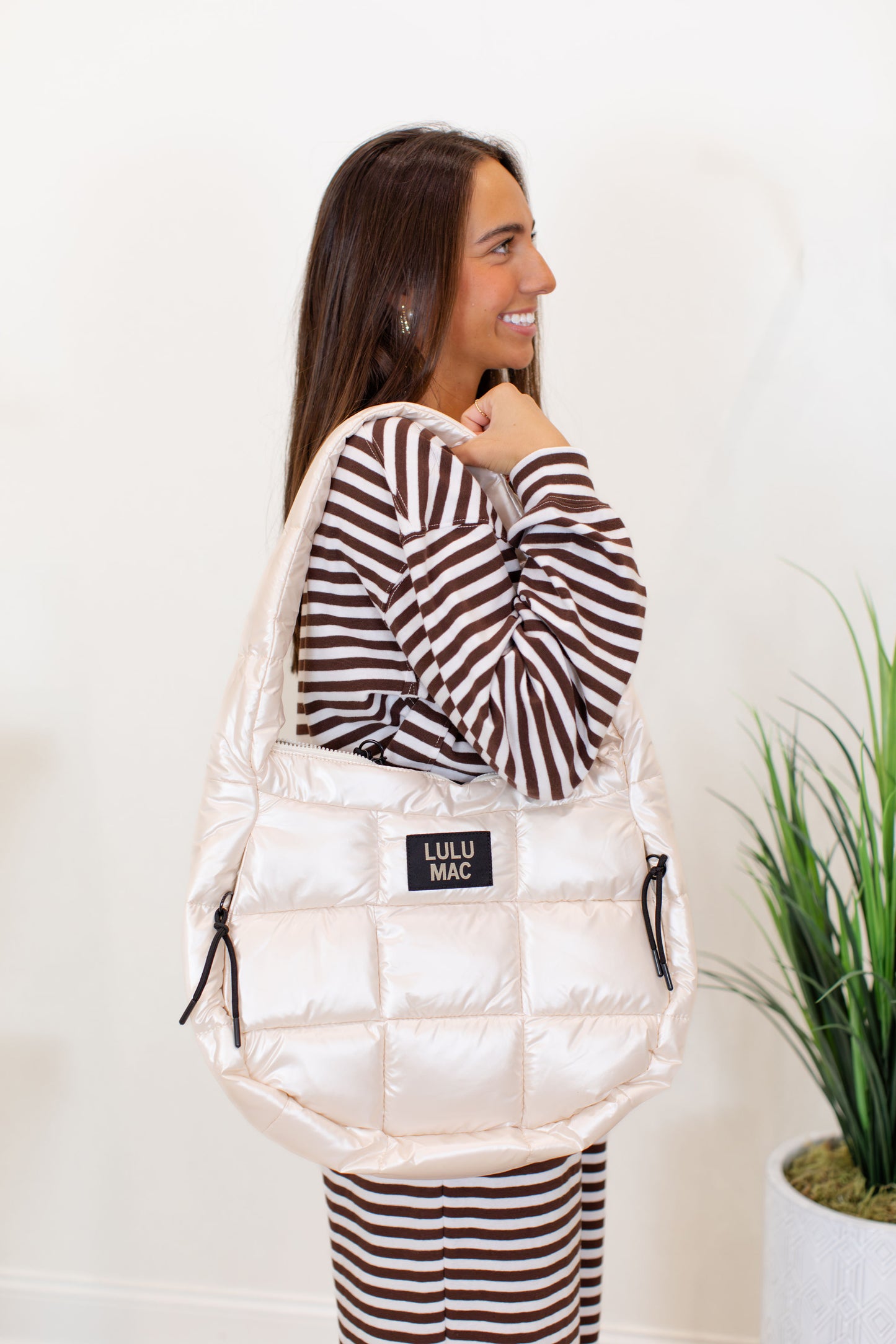 Lulu Mac Off White Puffer Metallic Tote