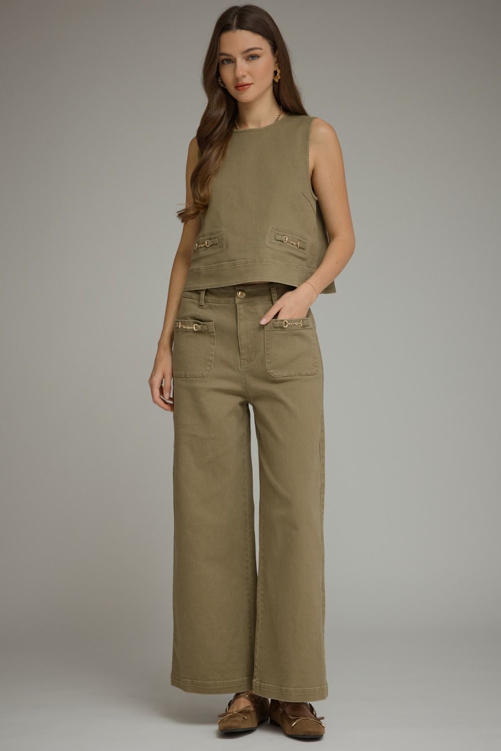 Olive Sleeveless Top And Pants Set
