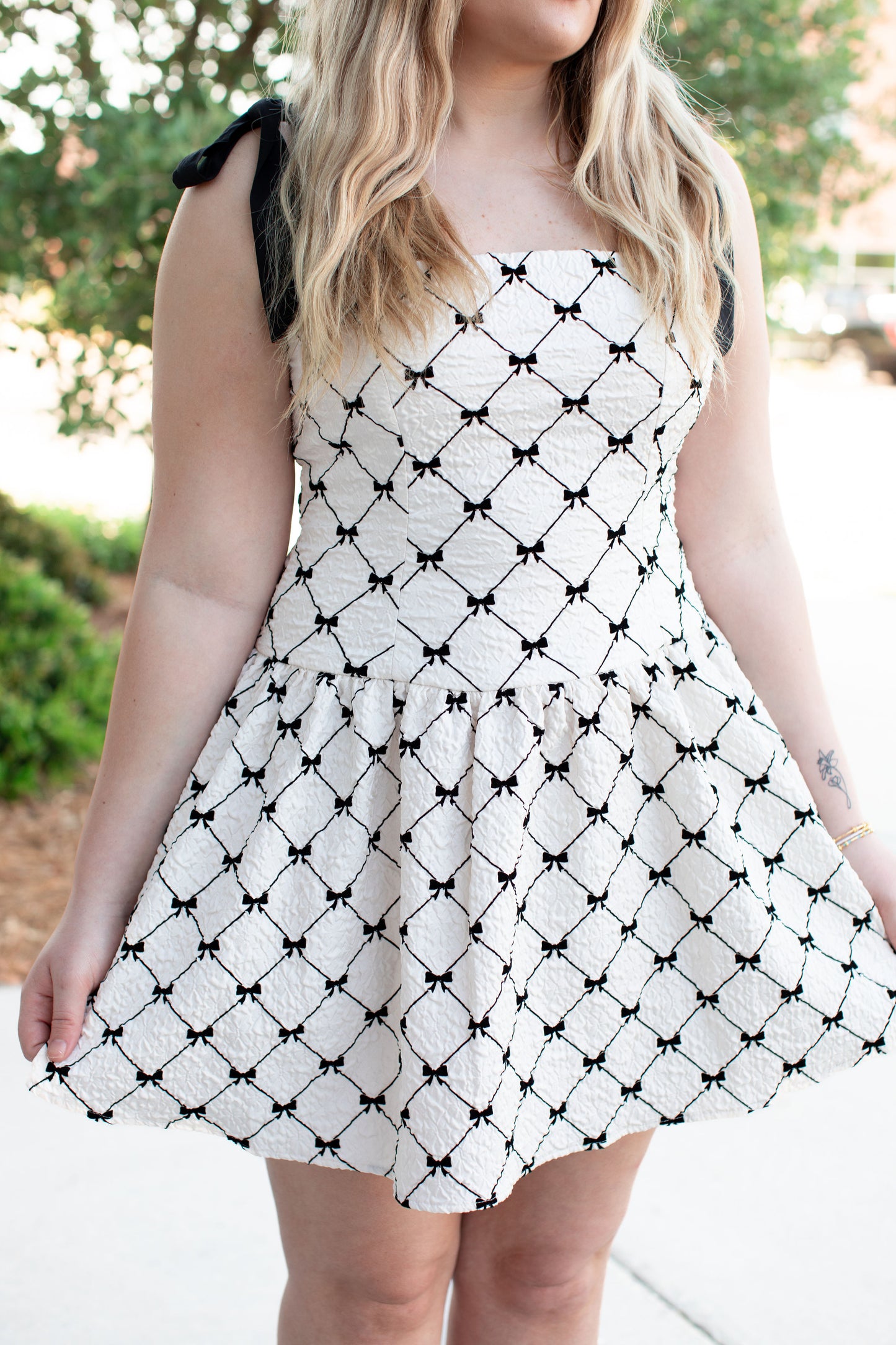 Bow Embroidered Backless Mini Dress