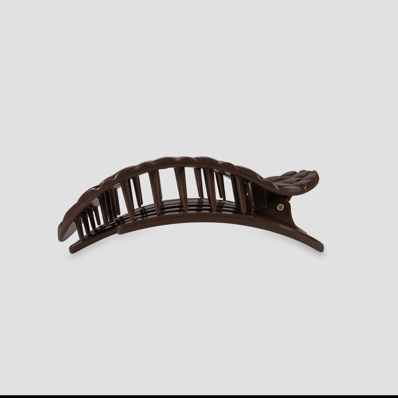 Flat Round Hair Clip Medium Truly Taupe Quilted