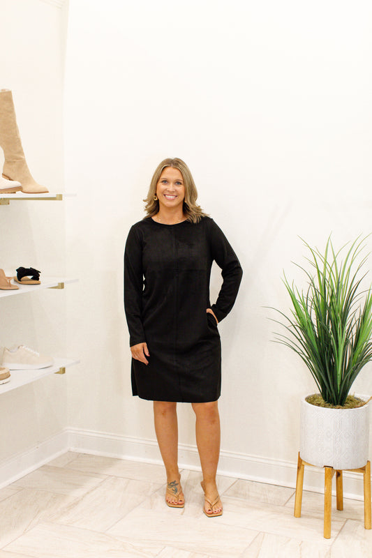 Black Round Neck Suede Dress With Pockets