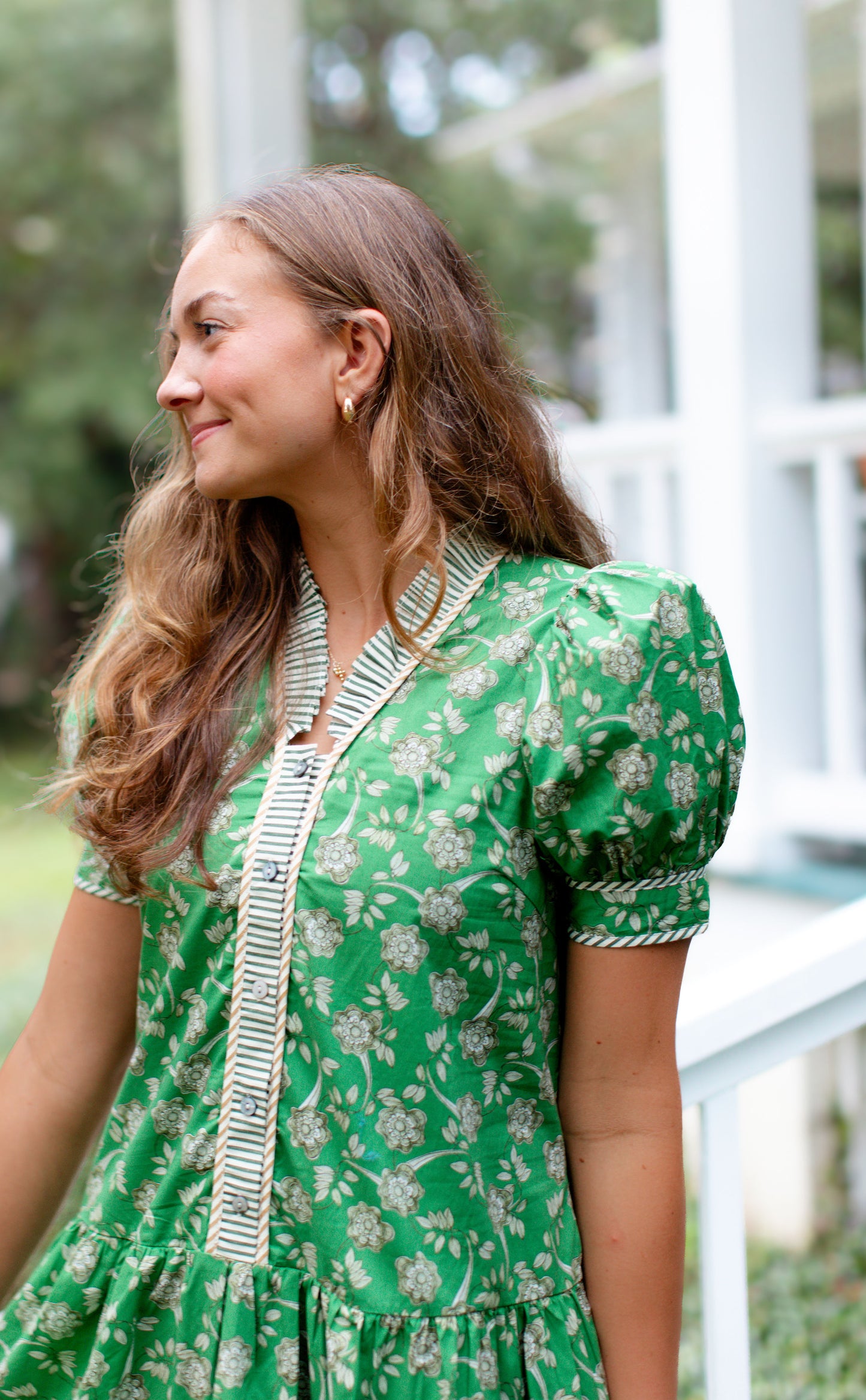 Green Floral V-Neck Ruffle Collard Dress