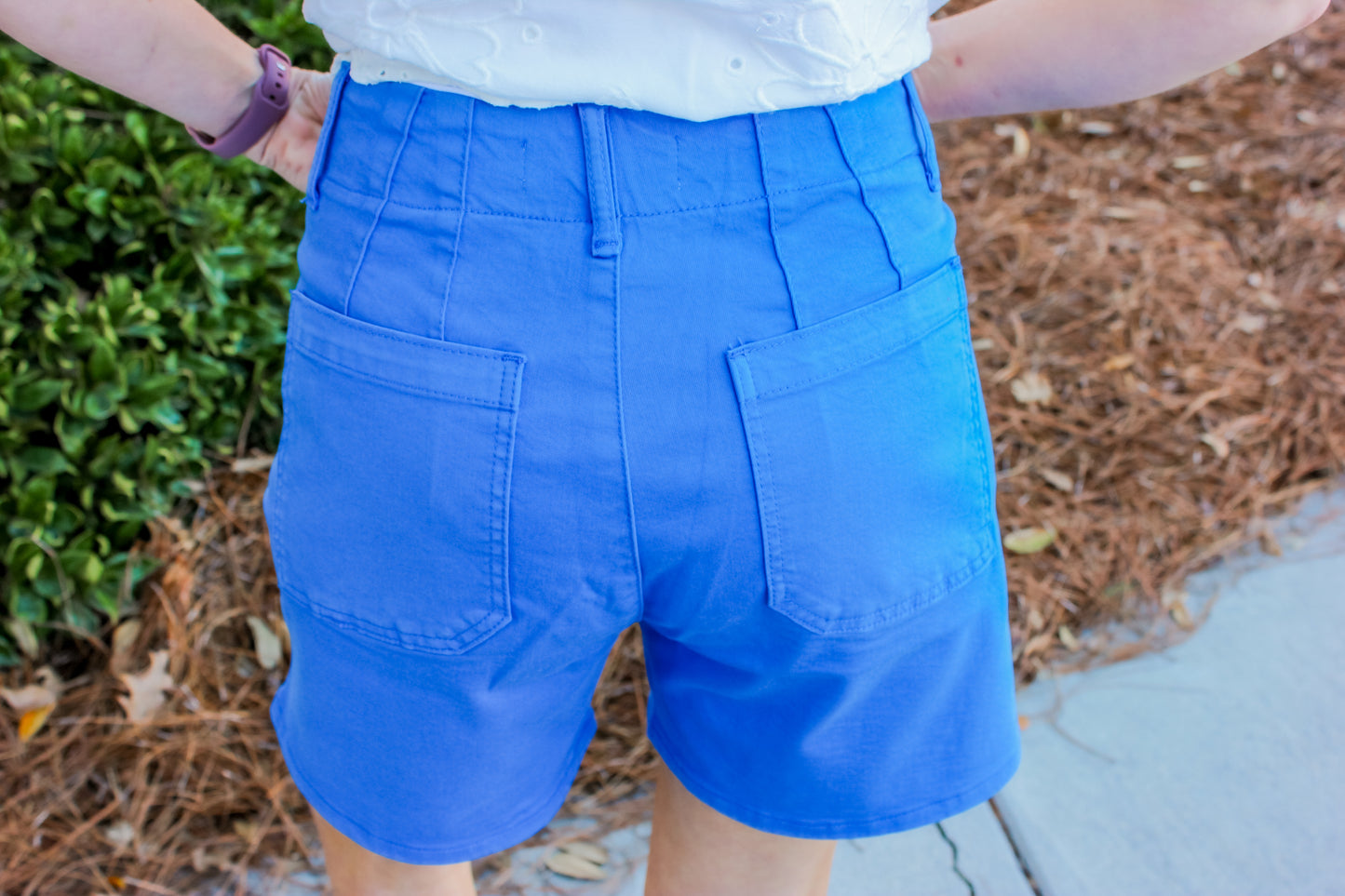 Front Patch Pocket Short-Coastal Blue