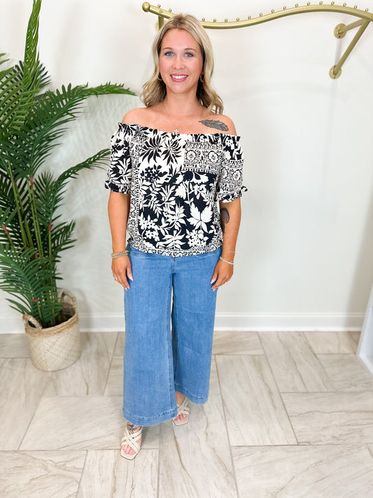 Printed Short Sleeve Off Shoulder Blouse