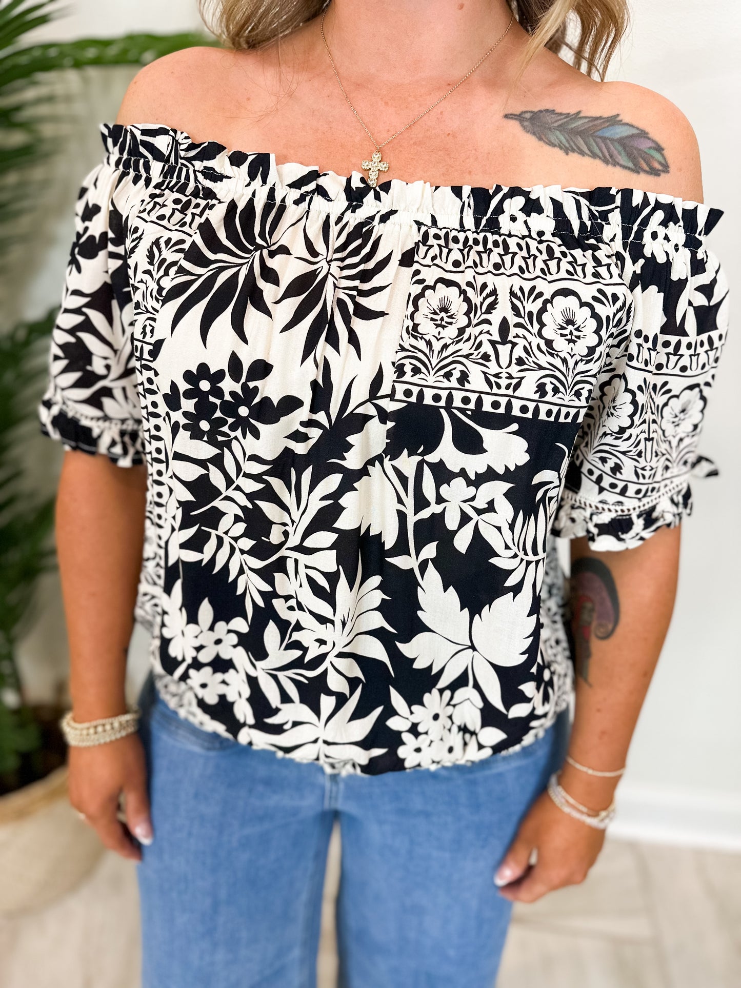 Printed Short Sleeve Off Shoulder Blouse