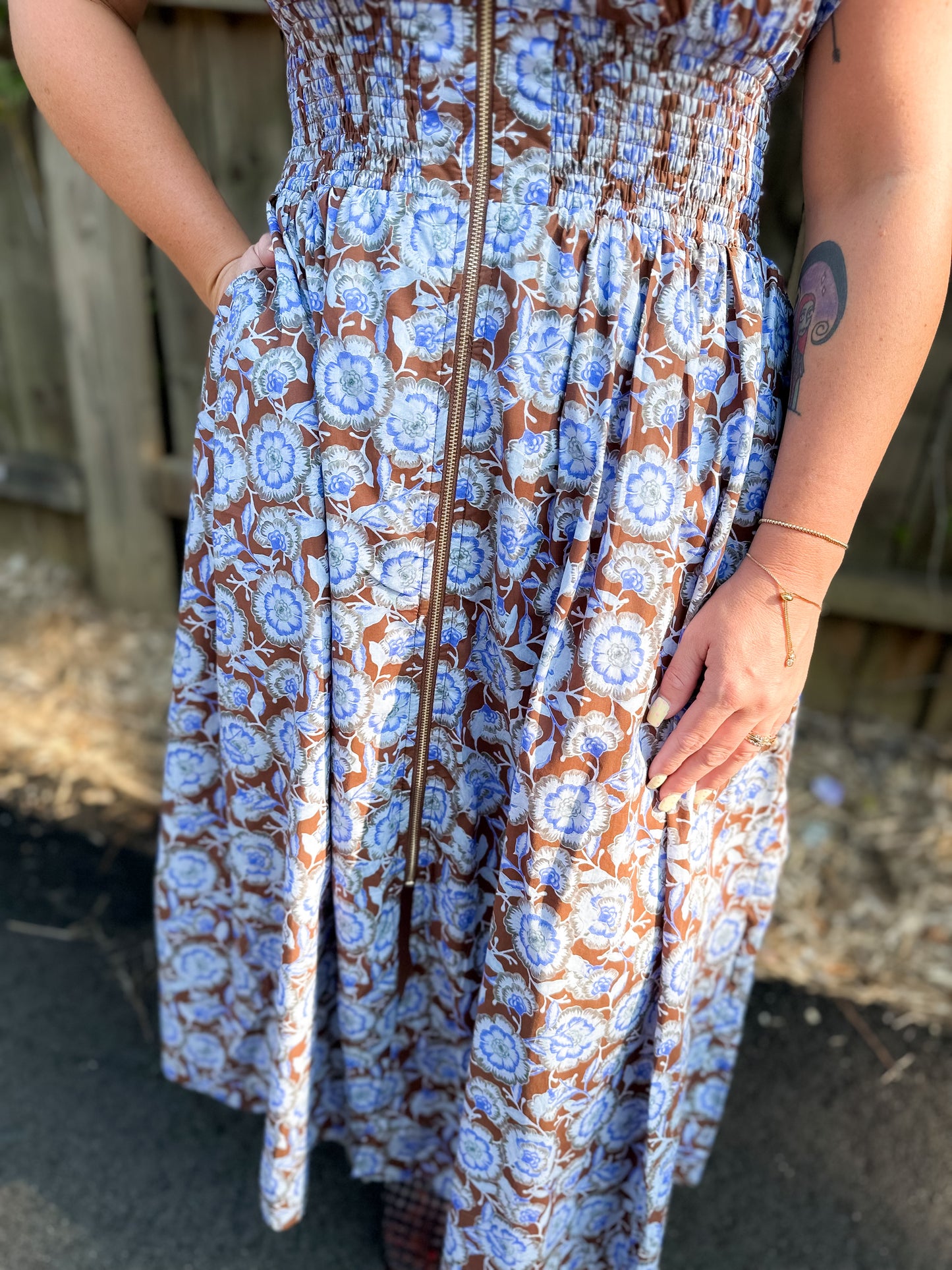 Floral Print Ruffle Sleeve Midi Dress